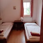 178 2* Sedloňov