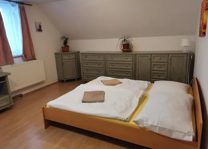 178 Sedloňov