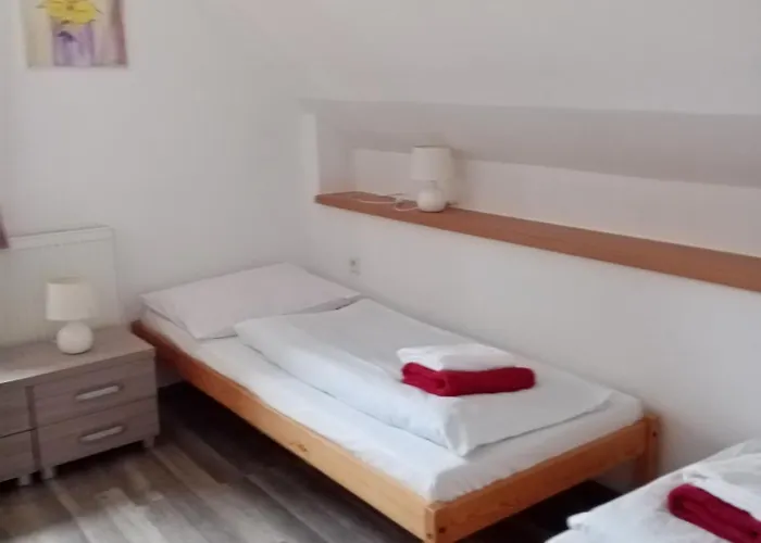 178 Sedloňov